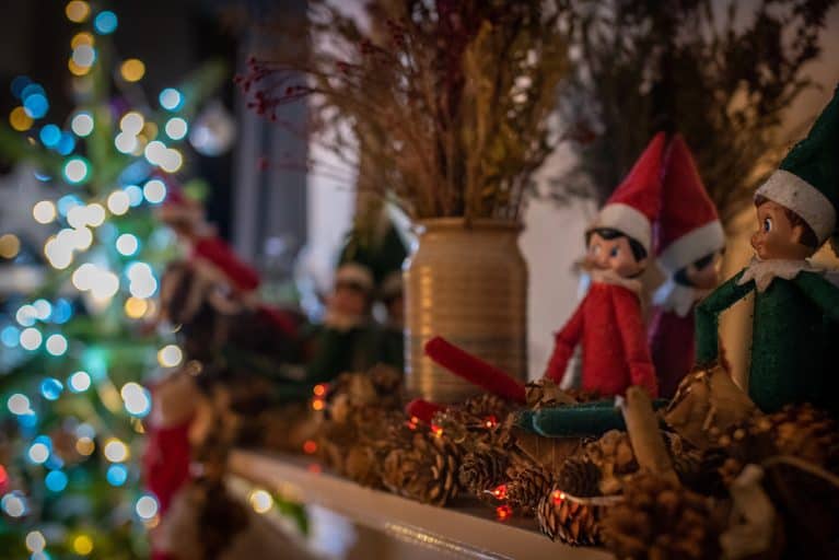christmas decorations elfs background tree Depositphotos_543060928_L